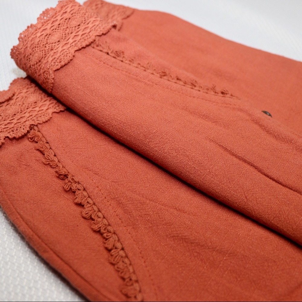 Rust Shorts - Picture 7 of 8